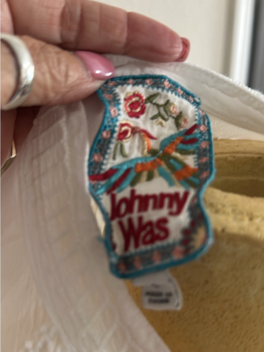 Johnny Was White Embroidered Button-Front Tunic - Picture 3 of 6